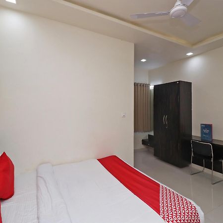 Oyo 29012 Gayatri Palace Hotel Durg Luaran gambar