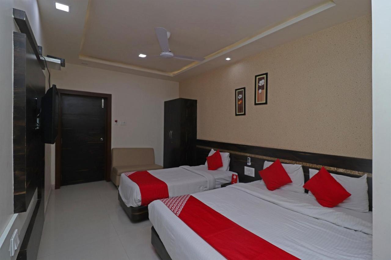 Oyo 29012 Gayatri Palace Hotel Durg Luaran gambar